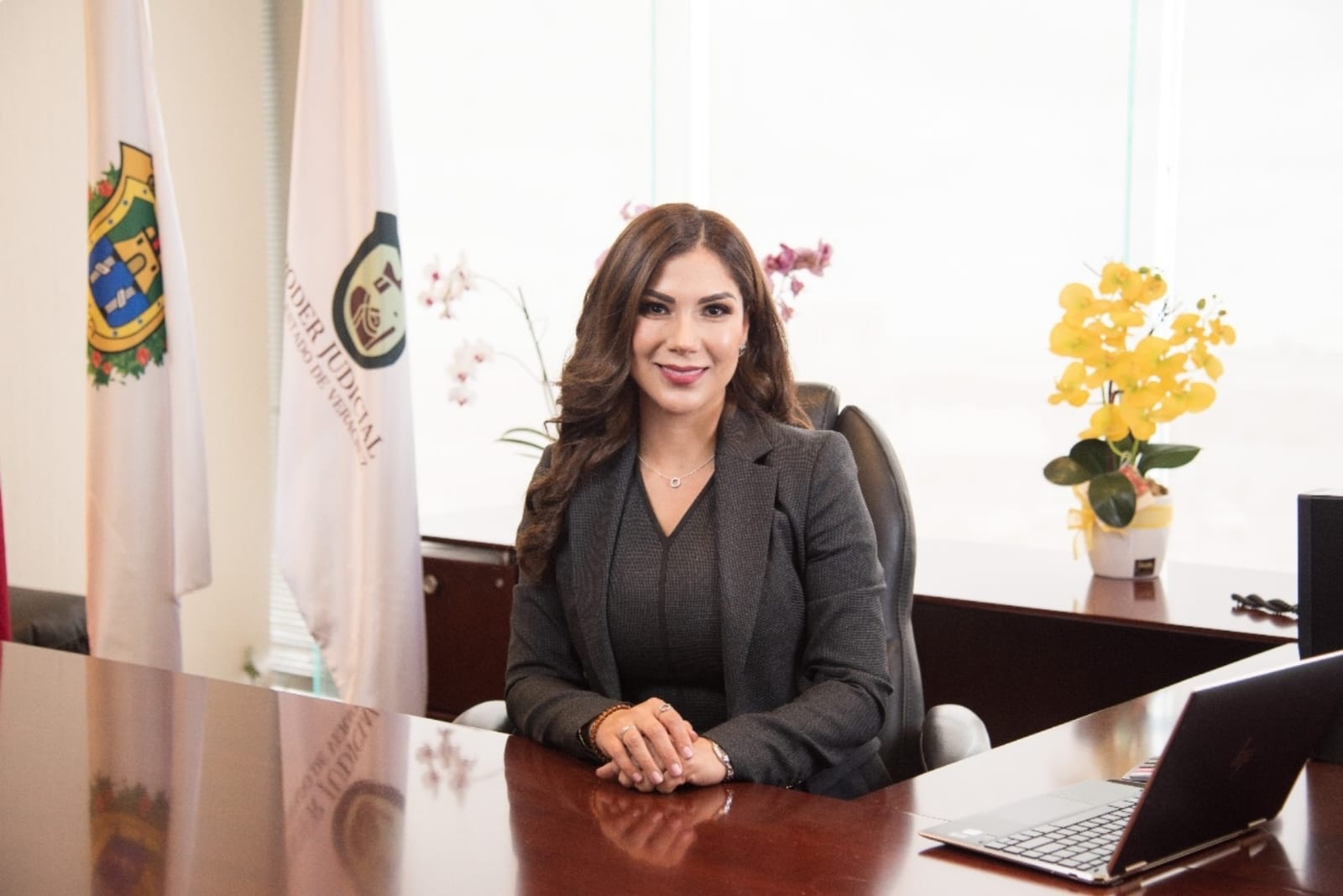 Directora General de Administración de la Institución, Joana Marlen Bautista Flores